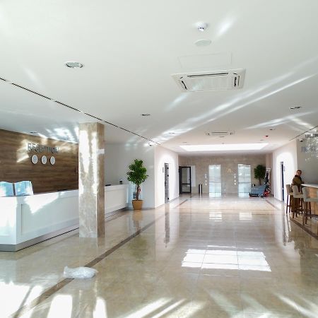 Aqua-Minsk Hotel Екстер'єр фото