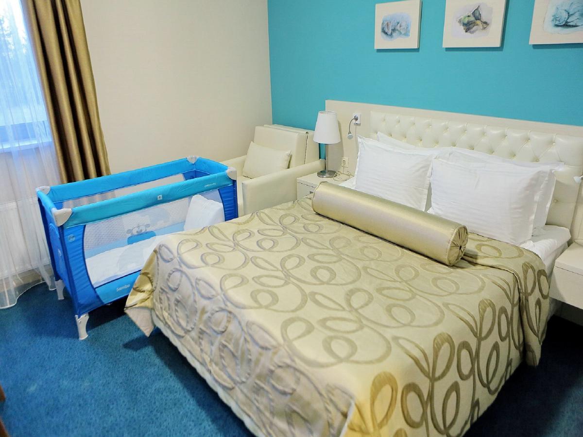 Aqua-Minsk Hotel Екстер'єр фото