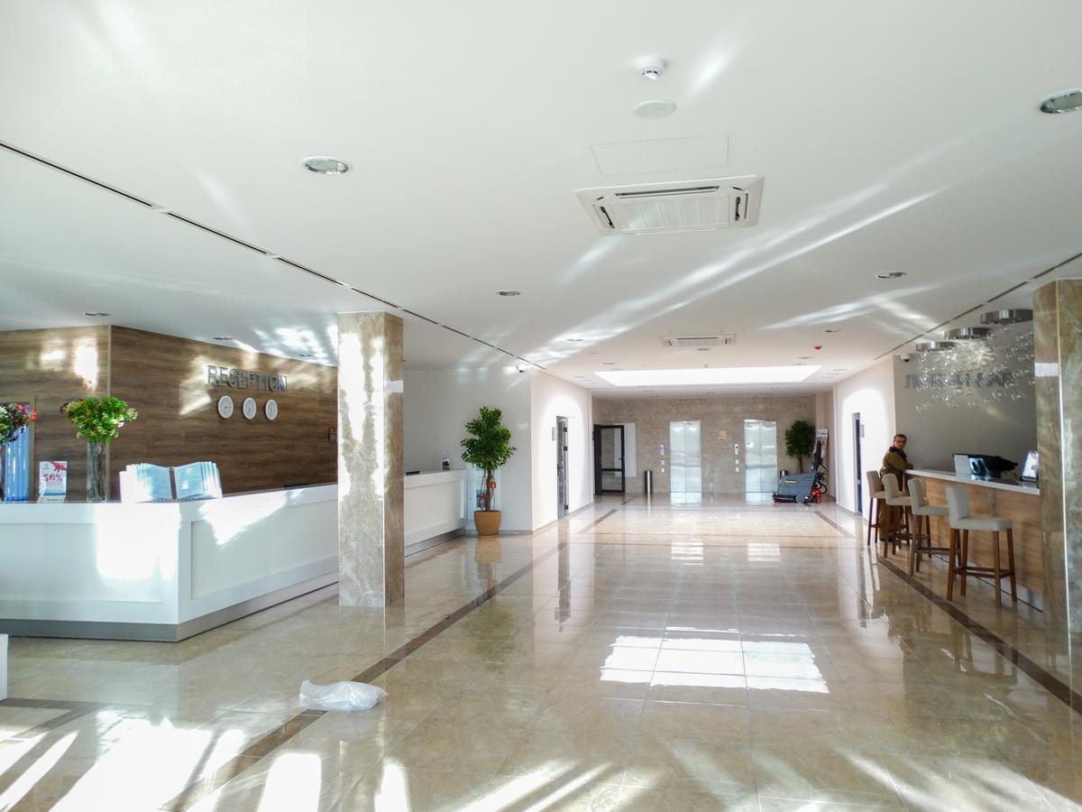 Aqua-Minsk Hotel Екстер'єр фото