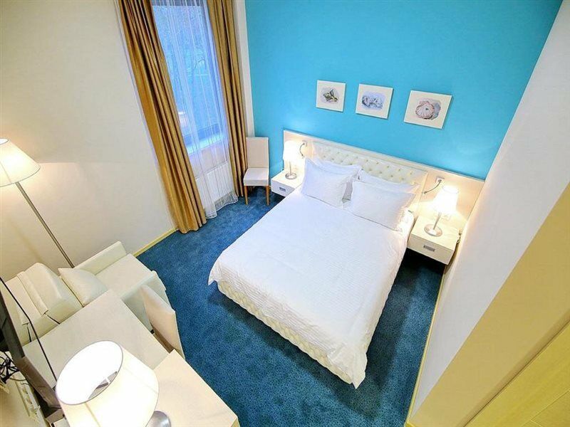 Aqua-Minsk Hotel Екстер'єр фото