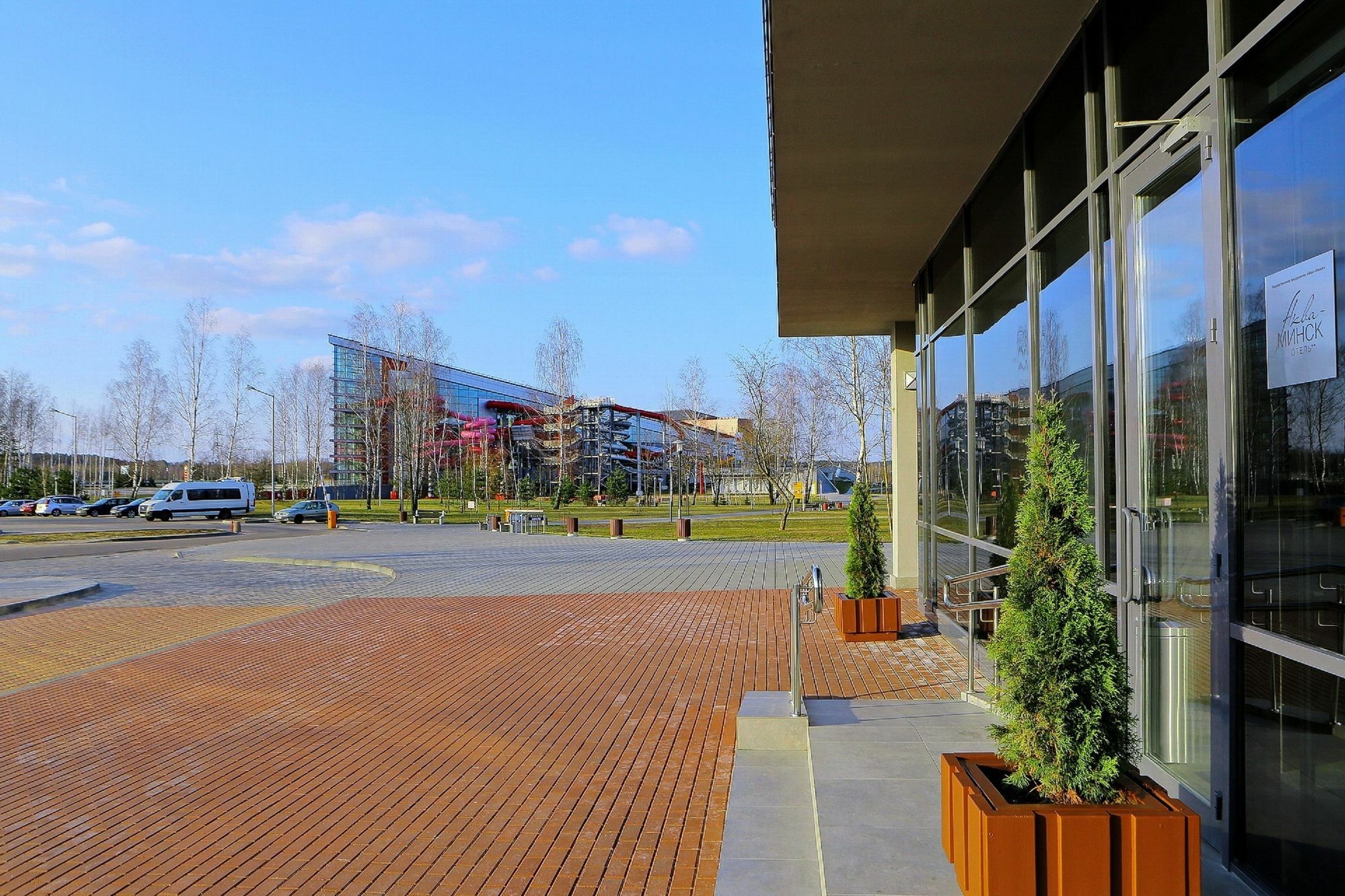 Aqua-Minsk Hotel Екстер'єр фото