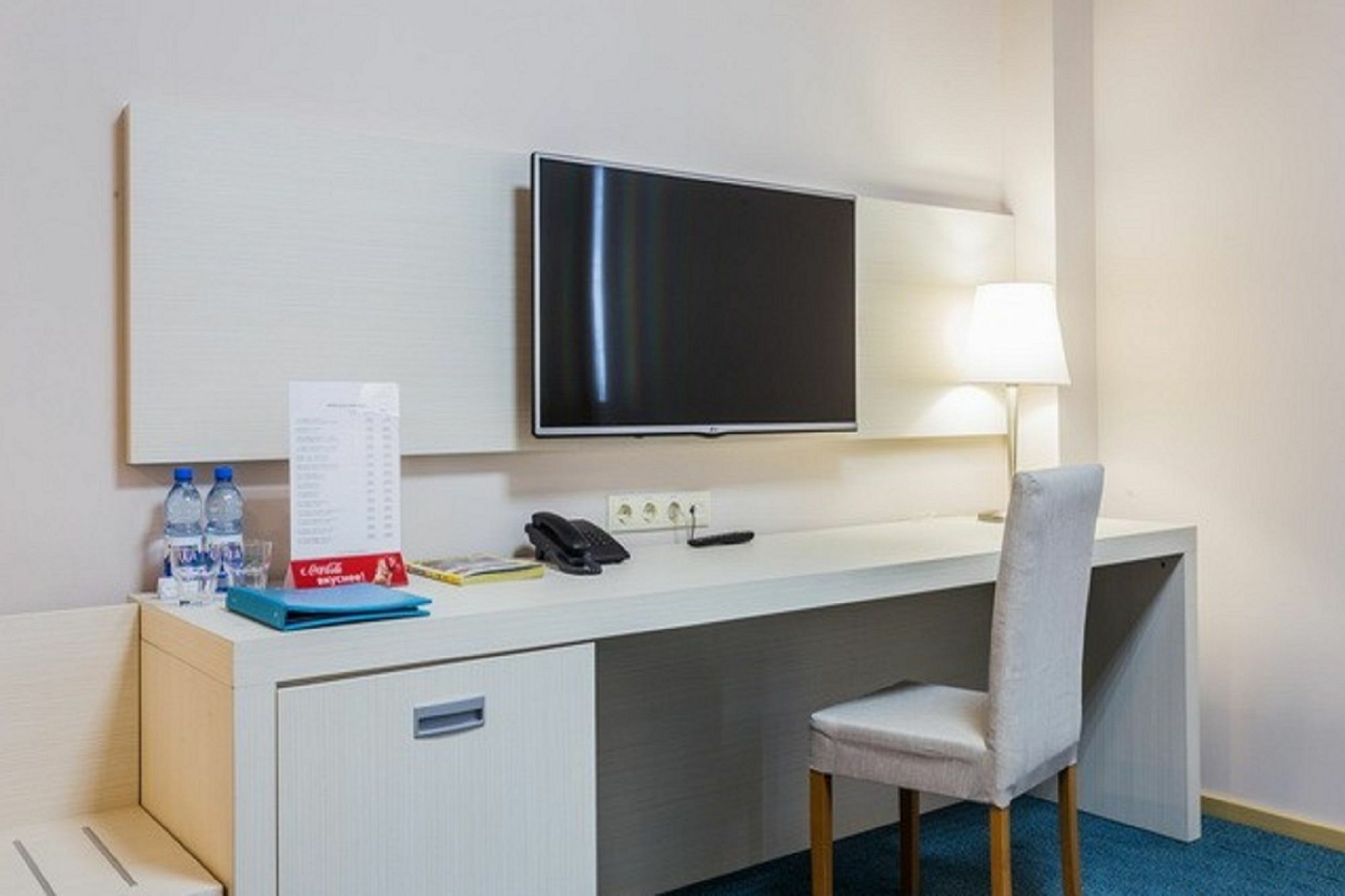 Aqua-Minsk Hotel Екстер'єр фото
