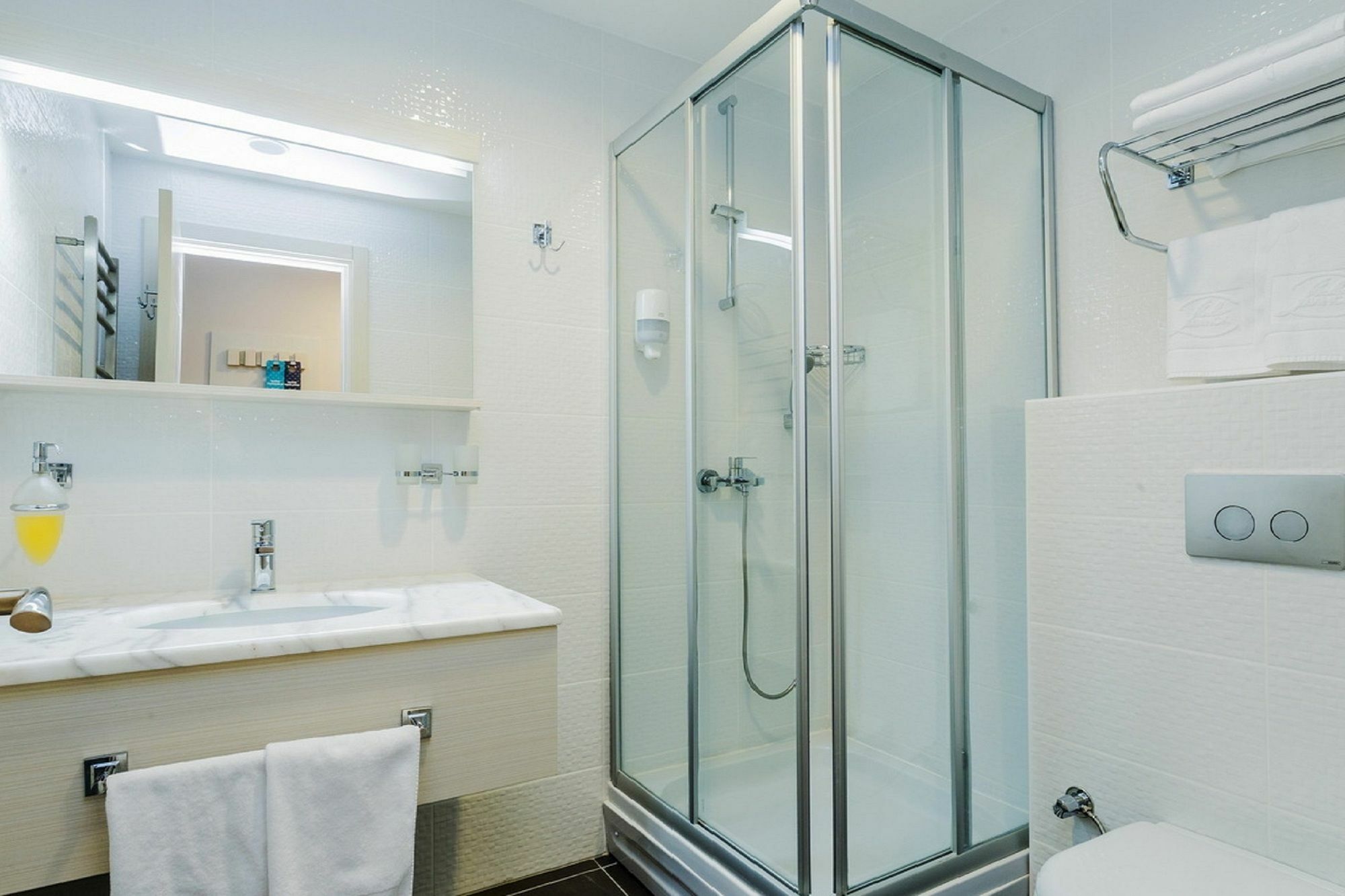 Aqua-Minsk Hotel Екстер'єр фото